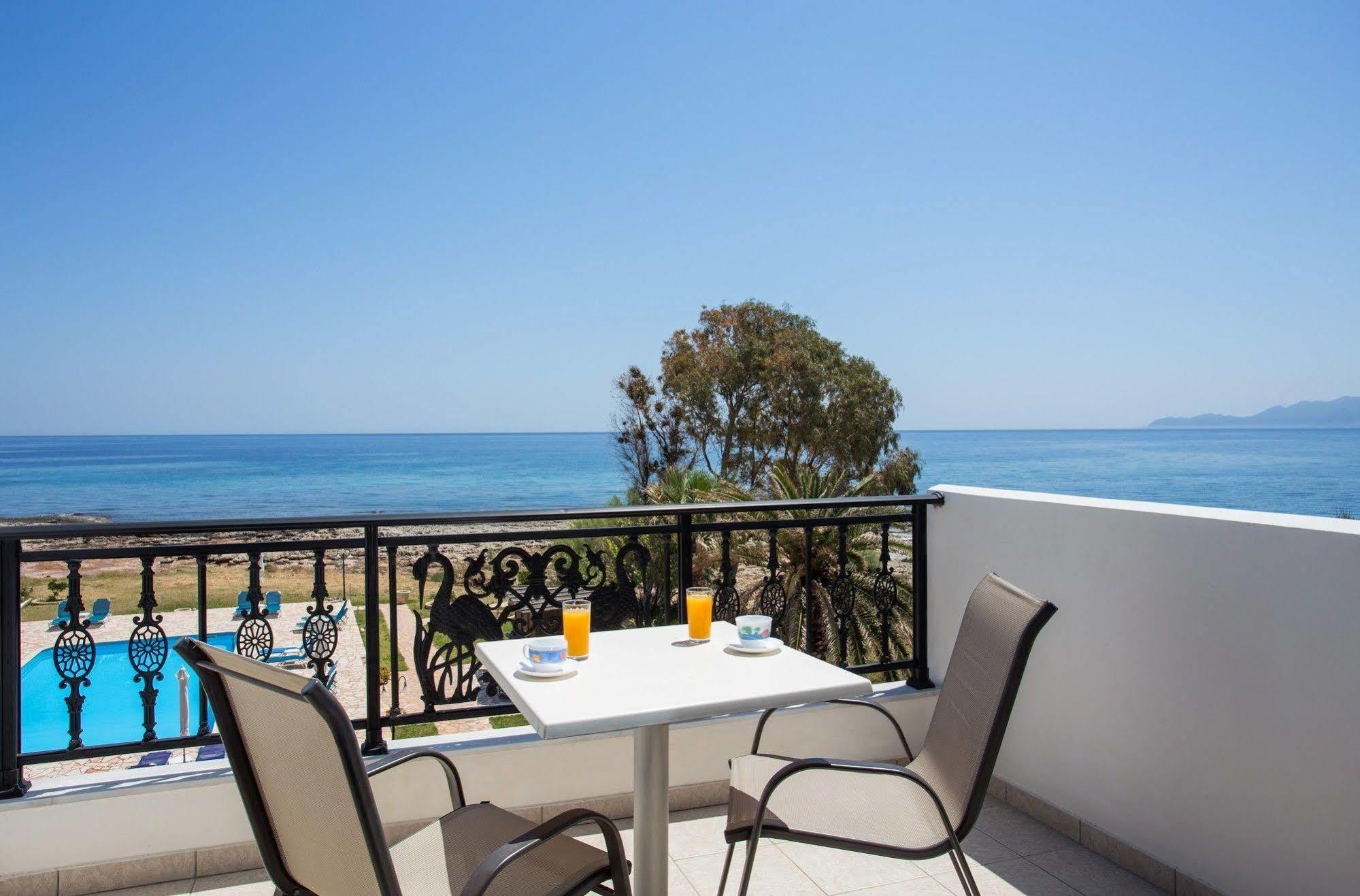 Venti Seaside Adult Hotel Монемвазия Экстерьер фото